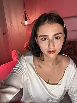 KarolyneLune online show from 04-11-26, 07:39