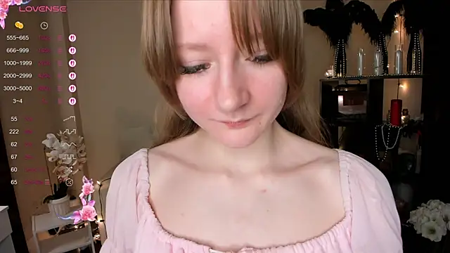 MalloryGray online show from 04-18-26, 02:52