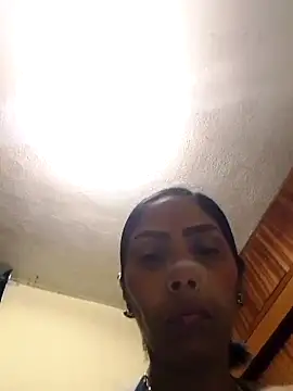 Snapshot of cosita_rica_1 chatting on 03-15-26, 04:52 cosita rica 1 online show from 03-15-26, 04:52