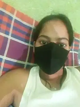 Snapshot of nidhiyadav00 chatting on 04-19-26, 09:10 nidhiyadav00 online show from 04-19-26, 09:10