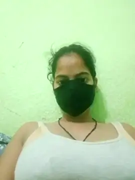 Snapshot of nidhiyadav00 chatting on 04-20-26, 07:26 nidhiyadav00 online show from 04-20-26, 07:26