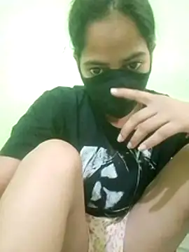 Snapshot of nidhiyadav00 chatting on 05-02-26, 09:03 nidhiyadav00 online show from 05-02-26, 09:03
