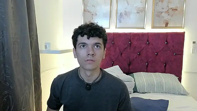 Noah Rodrigez online show from 04-18-26, 11:49