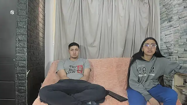 NoahAndBunny online show from 04-30-26, 11:39