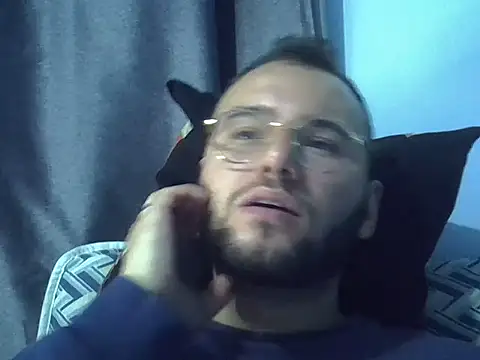 Snapshot of piazaocwb23 chatting on 05-04-26, 11:29 piazaocwb23 online show from 05-04-26, 11:29