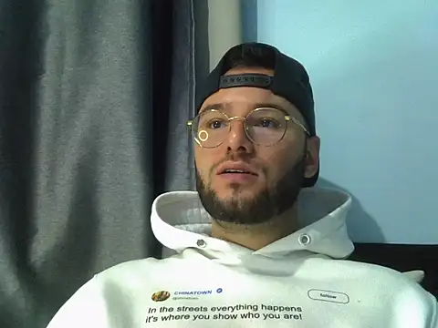 piazaocwb23 online show from 04-28-26, 04:00