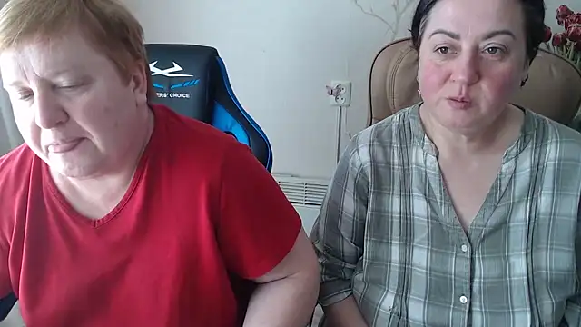 Snapshot of Lindy-Jeanie chatting on 03-14-26, 11:49 Lindy-Jeanie online show from 03-14-26, 11:49