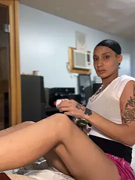 FerrariFrench online show from 10-08-25, 03:52