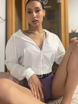 FerrariFrench online show from 09-28-25, 05:58