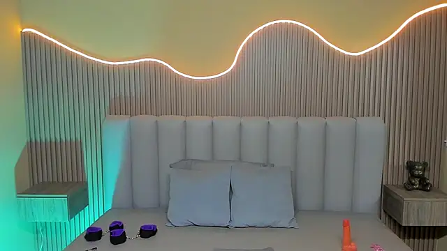 Amy Estrellita online show from 04-07-26, 11:12