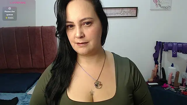 Veroniicabbw  online show from 05-01-26, 02:00