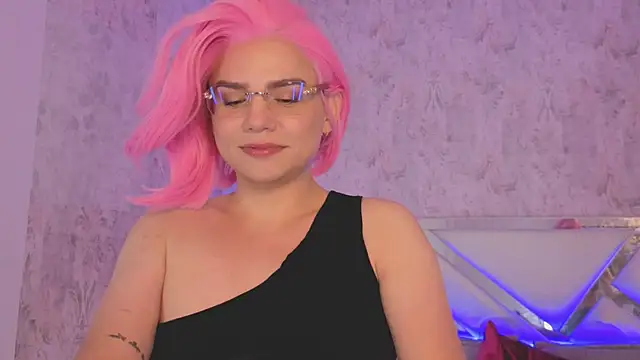 Snapshot of april_summer_ chatting on 05-16-26, 08:52 april summer online show from 05-16-26, 08:52
