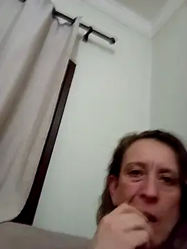 cracadaboa online show from 04-12-26, 08:17