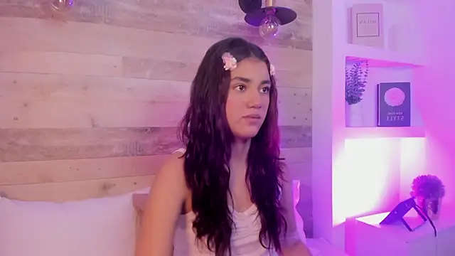 Snapshot of cristin_collins chatting on 07-15-26, 02:18 cristin collins online show from 07-15-26, 02:18