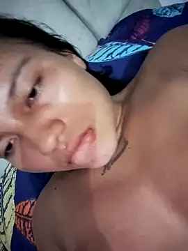 Snapshot of natalith chatting on 03-14-26, 09:32 natalith online show from 03-14-26, 09:32