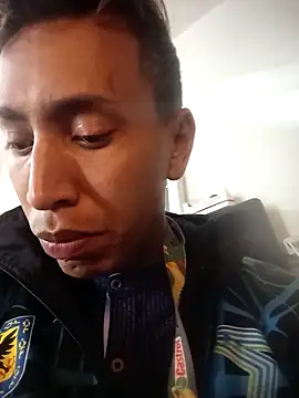 Elaris Vyxoria  online show from 03-19-26, 02:22