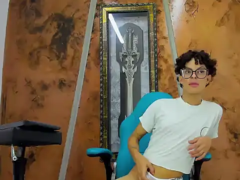 Snapshot of Novaneon_ chatting on 03-13-26, 07:30 Novaneon online show from 03-13-26, 07:30