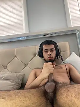 iLoveGirlsOnlyStr8Asf online show from 04-27-26, 10:52