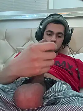 iLoveGirlsOnlyStr8Asf online show from 04-07-26, 01:40