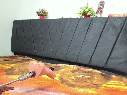 MAGUIRRE 2011 online show from 03-28-26, 03:35