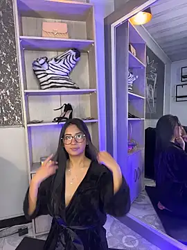 Gretel Streit online show from 03-22-26, 04:27