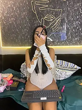 Snapshot of Gretel_Streit chatting on 06-06-26, 03:45 Gretel Streit online show from 06-06-26, 03:45