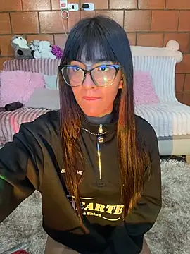 xayah cute online show from 05-04-26, 04:27