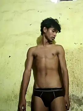 Snapshot of YourTeenBoy21 chatting on 05-05-26, 06:38 YourTeenBoy21 online show from 05-05-26, 06:38