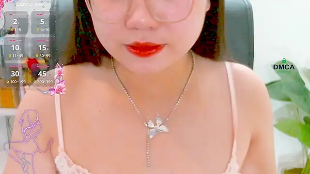 Candy Sweeties online show from 03-25-26, 01:06
