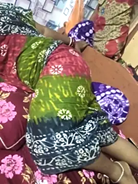 Riya bhabi big vagina online show from 07-17-26, 05:37
