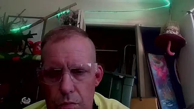 Snapshot of strokingjoe14585 chatting on 07-03-26, 06:25 strokingjoe14585 online show from 07-03-26, 06:25