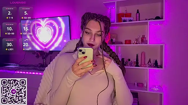 Olivia 132 online show from 04-28-26, 04:22