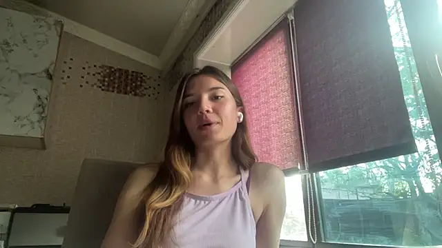 Lili Kilian online show from 04-09-26, 01:17