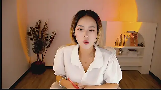 zhoulan-bb online show from 04-14-26, 02:16