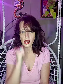 Snapshot of PurpleBunnyxo chatting on 06-15-26, 05:29 PurpleBunnyxo online show from 06-15-26, 05:29