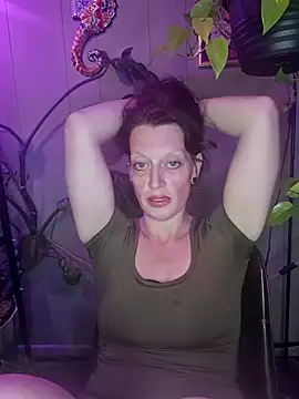 Snapshot of PurpleBunnyxo chatting on 06-18-26, 04:55 PurpleBunnyxo online show from 06-18-26, 04:55