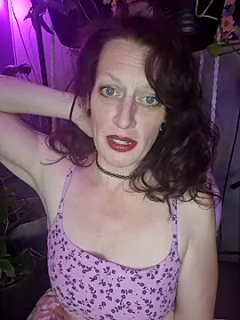 Snapshot of PurpleBunnyxo chatting on 05-12-26, 05:04 PurpleBunnyxo online show from 05-12-26, 05:04