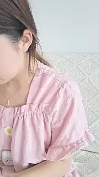 Snapshot of tiantian_niu chatting on 06-02-26, 10:37 tiantian niu online show from 06-02-26, 10:37