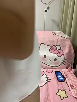 Snapshot of tiantian_niu chatting on 04-28-26, 02:43 tiantian niu online show from 04-28-26, 02:43