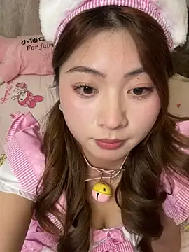 Snapshot of tiantian_niu chatting on 03-23-26, 12:38 tiantian niu online show from 03-23-26, 12:38