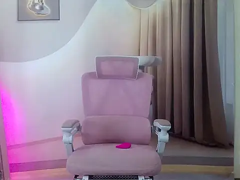 Kylie 999 online show from 03-19-26, 02:55