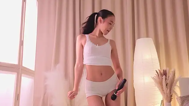 Milisaaaaa online show from 03-21-26, 10:09