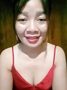 Snapshot of Yiyi102300 chatting on 06-03-26, 02:33 Yiyi102300 online show from 06-03-26, 02:33