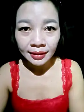 Yiyi102300 online show from 05-04-26, 10:12