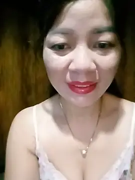 Snapshot of Yiyi102300 chatting on 06-18-26, 01:26 Yiyi102300 online show from 06-18-26, 01:26