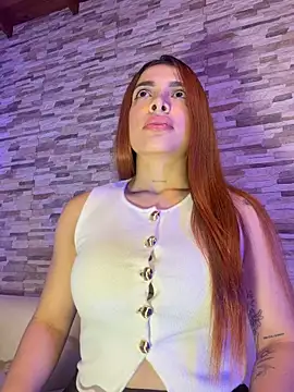 Snapshot of CiaraMorettii chatting on 06-07-26, 03:23 CiaraMorettii online show from 06-07-26, 03:23