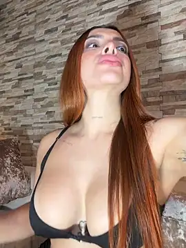 Snapshot of CiaraMorettii chatting on 06-03-26, 02:56 CiaraMorettii online show from 06-03-26, 02:56