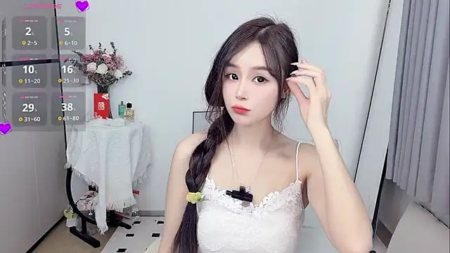 Snapshot of Gaoyang- chatting on 06-04-26, 01:49 Gaoyang- online show from 06-04-26, 01:49
