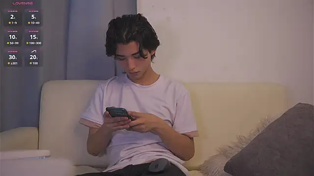 Snapshot of angel_yuhogg chatting on 03-14-26, 05:24 angel yuhogg online show from 03-14-26, 05:24