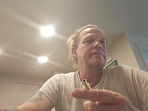 Snapshot of yourMasterisBored chatting on 07-30-26, 01:16 yourMasterisBored online show from 07-30-26, 01:16
